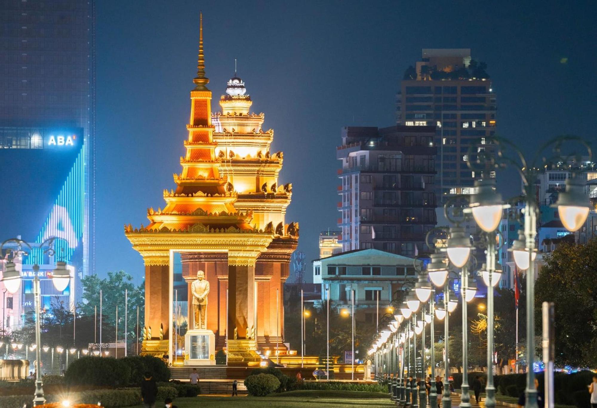 X One Hotel Phnom Penh Exteriör bild